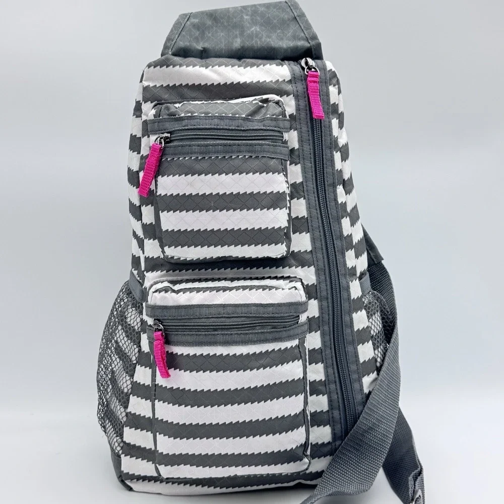 Thirty One Sling Backpack Gray White Chevron Stripe Crossbody Bag Pink Accents